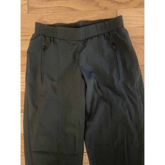 Old Navy, women’s dark athletic/casual elastic waist, ankle zip pants size XS - Picture 3 of 9